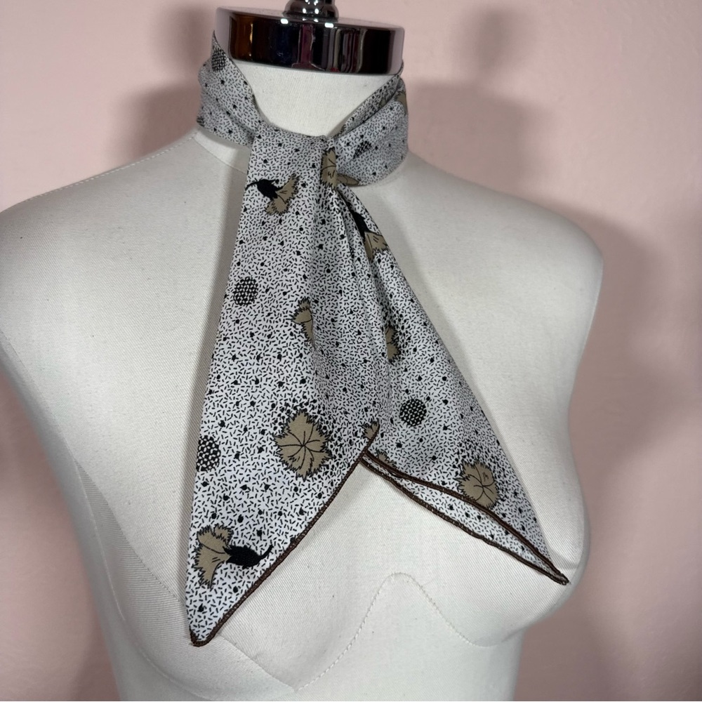 Vintage 1970's MCM Modernist atomic Neutrals floral Polka dot Cravat Neck scarf